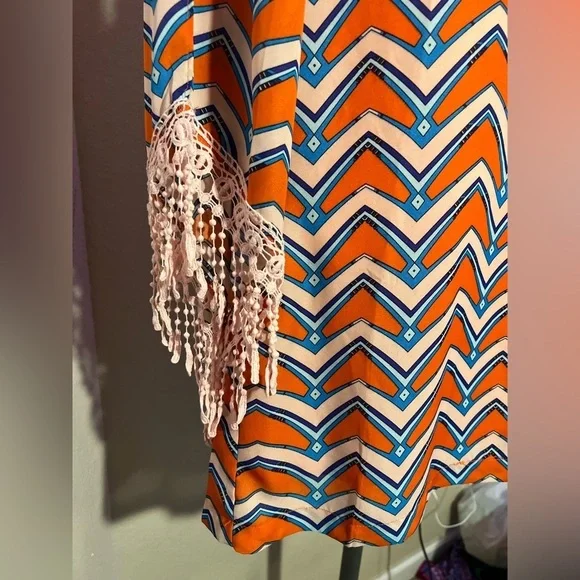 Umgee - orange and blue pattern dress with long sleeve - Picture 3 of 6